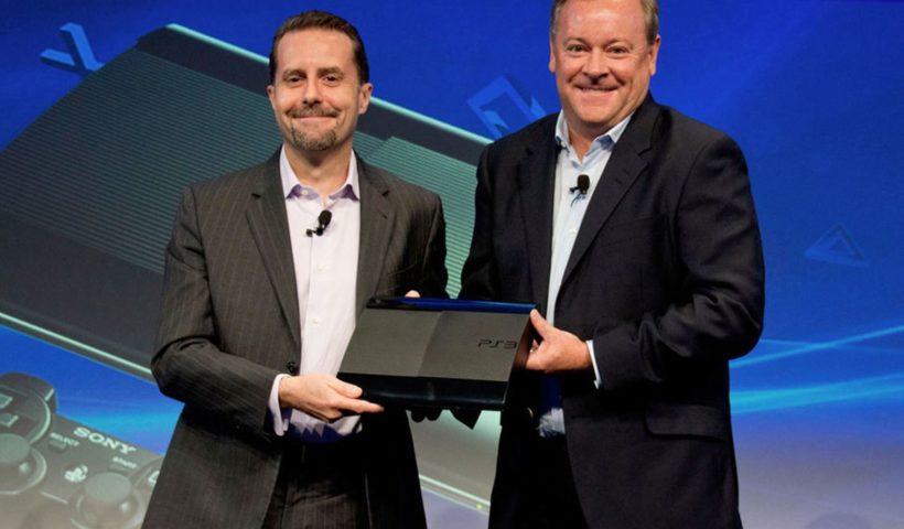 Jack Tretton Showing Off The PS3